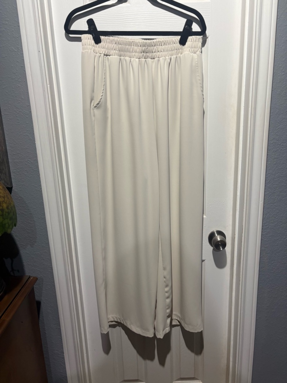 MELLODAY Soft Cream Flowing Pants